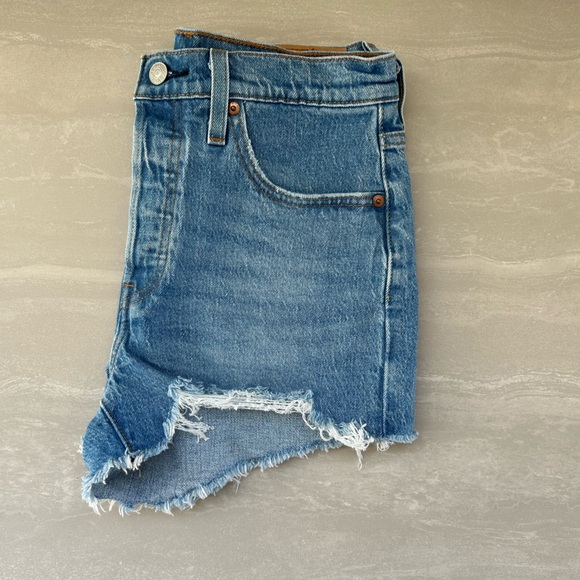 Levi's 501 Blue Jean Shorts with Frayed Hem - Picture 12 of 16